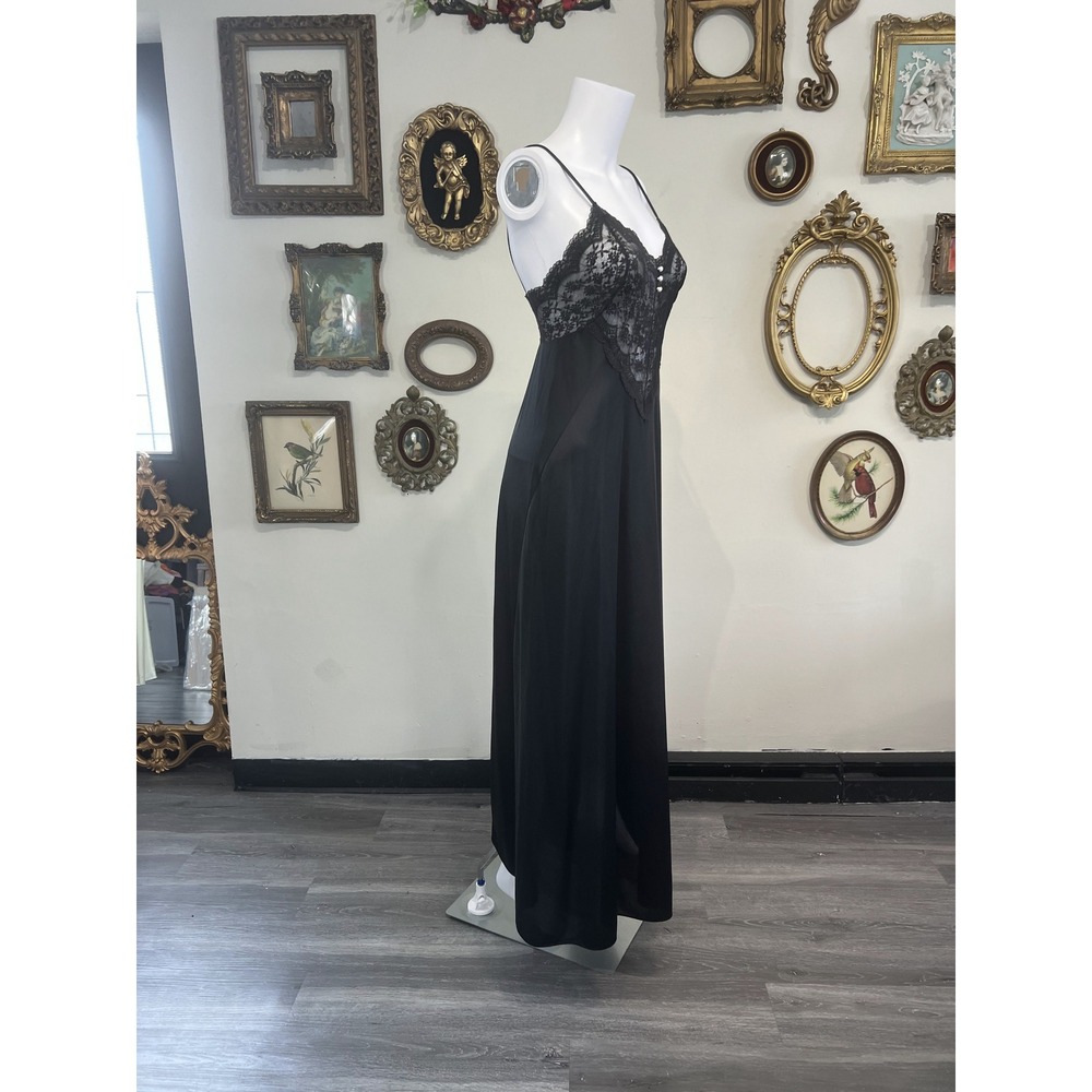 Collectibles by JCPenney Vintage Black Antron Nylon Lace Trim Nightgown Small - Picture 2 of 9